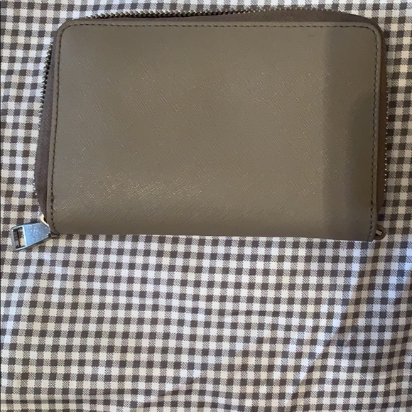 Tory Burch wallet - Picture 4 of 4